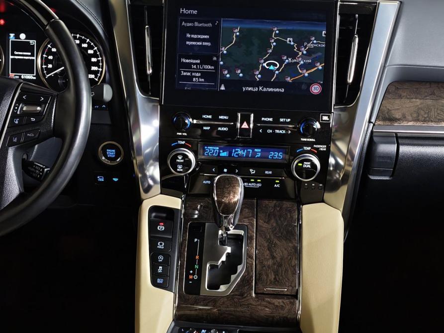Toyota Alphard III Рестайлинг Москва  - изображение 15