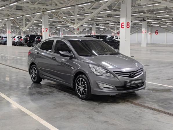 Hyundai Solaris I Рестайлинг с пробегом 2015 года, цена 730 000 рублей, 237559 км, седан, Автокод Объявления