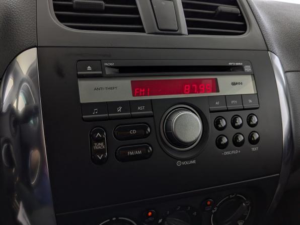 Suzuki SX4 I (Classic) Рестайлинг с пробегом 2013 года, цена 825 000 рублей, 205822 км, хэтчбек, Автокод Объявления