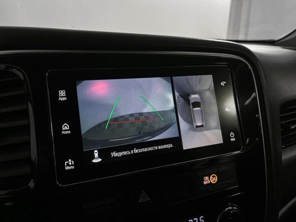 Mitsubishi Outlander III Рестайлинг 2 с пробегом 2018 года, цена 2 131 400 рублей, 233616 км, внедорожник, Автокод Объявления