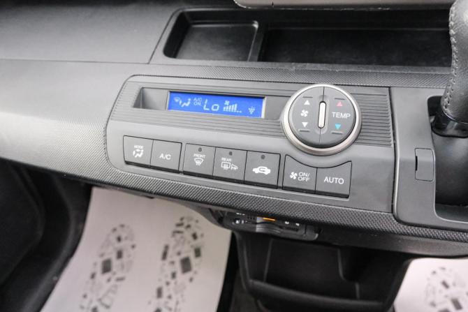 Honda Freed I Рестайлинг 2 с пробегом 2014 года, цена 1 049 000 рублей, 115000 км, компактвэн, Автокод Объявления