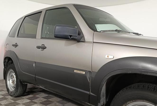 Chevrolet Niva I Рестайлинг с пробегом 2016 года, цена 750 000 рублей, 85627 км, внедорожник, Автокод Объявления