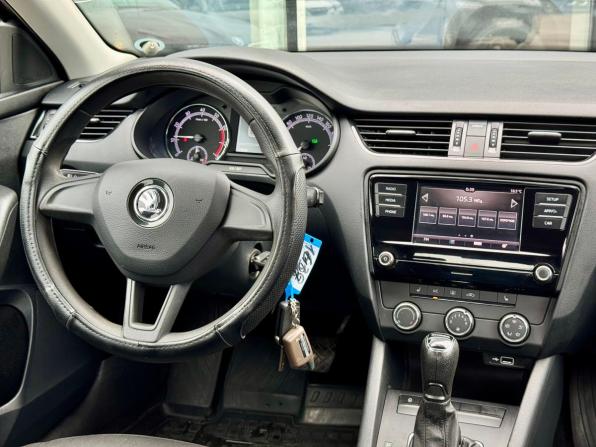 Skoda Octavia III (A7) Рестайлинг с пробегом 2019 года, цена 1 600 000 рублей, 125595 км, лифтбек, Автокод Объявления
