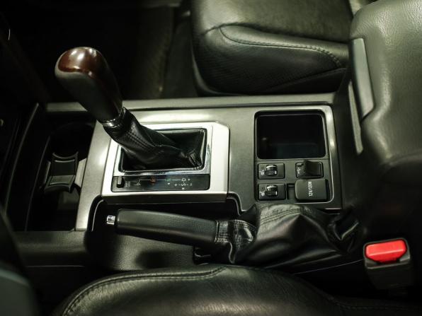 Toyota Land Cruiser Prado 150 Series Рестайлинг 1 с пробегом 2014 года, цена 3 103 000 рублей, 244132 км, внедорожник, Автокод Объявления