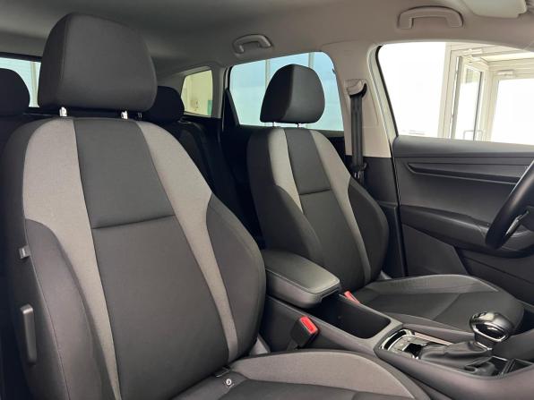 Skoda Karoq I с пробегом 2021 года, цена 2 590 000 рублей, 43179 км, внедорожник, Автокод Объявления