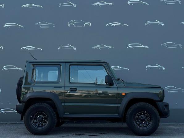 Suzuki Jimny IV с пробегом 2021 года, цена 2 648 600 рублей, 50817 км, внедорожник, Автокод Объявления