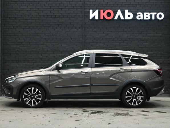 Lada (ВАЗ) Vesta I Рестайлинг (NG) с пробегом 2025 года, цена 1 795 000 рублей, 10402 км, универсал, Автокод Объявления