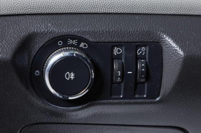Chevrolet Cruze I Рестайлинг с пробегом 2014 года, цена 859 000 рублей, 95500 км, седан, Автокод Объявления