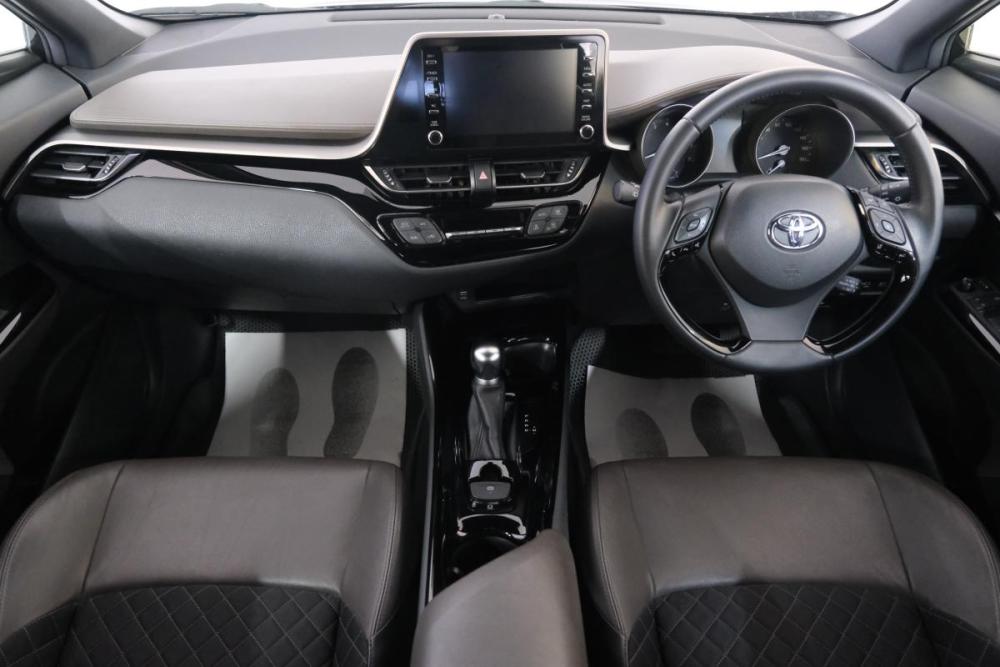Toyota C-HR I Рестайлинг Омск  - изображение 13