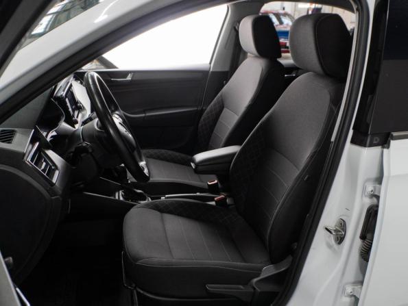 Skoda Rapid II с пробегом 2021 года, цена 1 665 000 рублей, 46691 км, лифтбек, Автокод Объявления