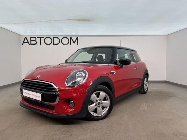 Mini Hatch III (F55/F56) Рестайлинг с пробегом 2019 года, цена 1 800 000 рублей, 46360 км, хэтчбек, Автокод Объявления