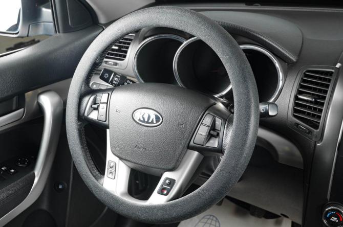 Kia Sorento II с пробегом 2012 года, цена 1 649 000 рублей, 184670 км, внедорожник, Автокод Объявления