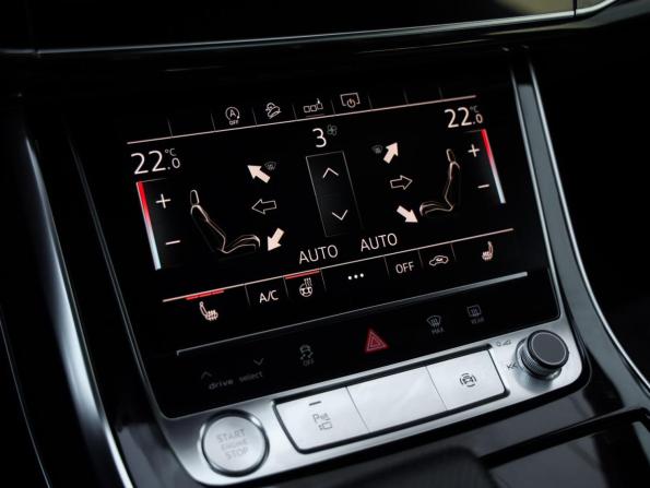 Audi Q8 I (4M) с пробегом 2019 года, цена 5 499 000 рублей, 105218 км, внедорожник, Автокод Объявления