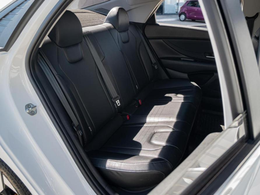 Hyundai Elantra VII (CN7) Краснодар  - изображение 7