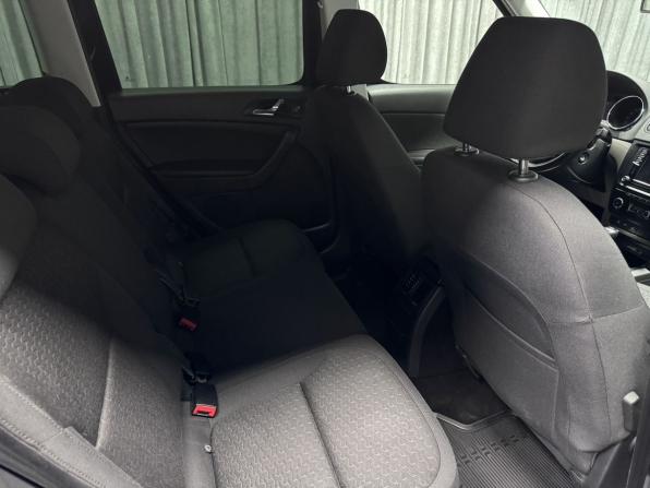 Skoda Yeti I Рестайлинг с пробегом 2014 года, цена 1 400 000 рублей, 135957 км, внедорожник, Автокод Объявления