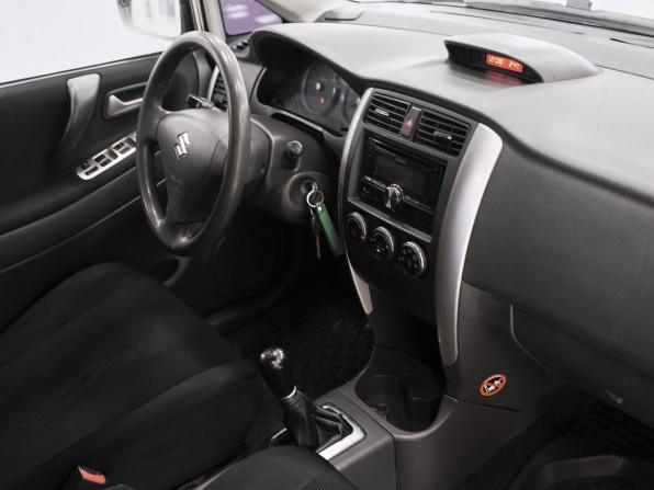 Suzuki Liana I Рестайлинг с пробегом 2004 года, цена 301 000 рублей, 295044 км, универсал, Автокод Объявления