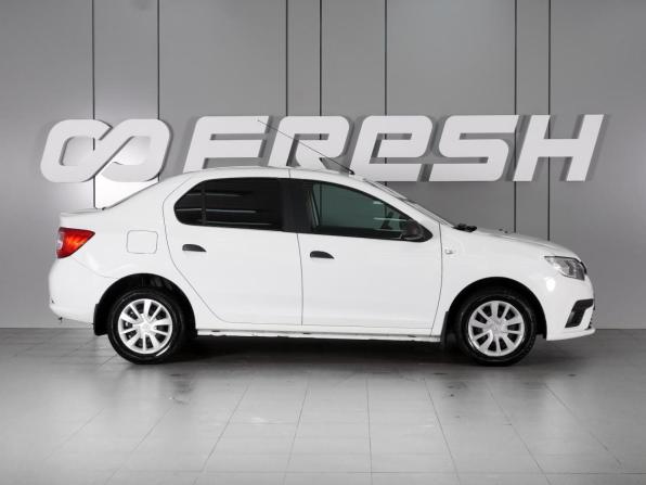Renault Logan II Рестайлинг с пробегом 2018 года, цена 899 000 рублей, 140233 км, седан, Автокод Объявления