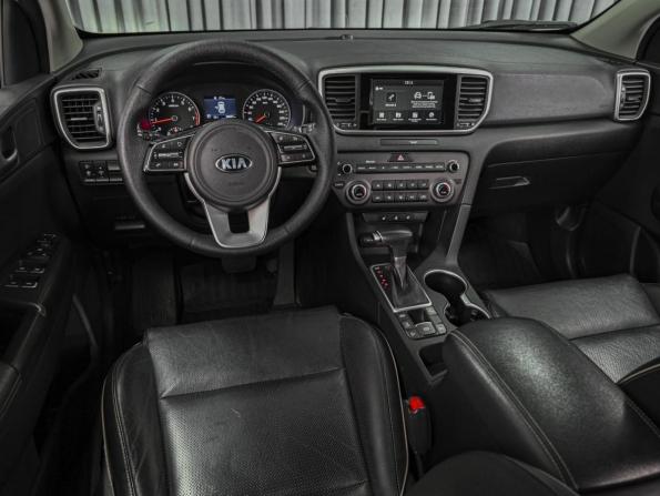 Kia Sportage IV Рестайлинг с пробегом 2018 года, цена 2 439 000 рублей, 98697 км, внедорожник, Автокод Объявления