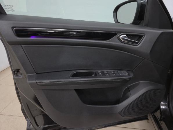 Renault Arkana I с пробегом 2019 года, цена 1 570 000 рублей, 124179 км, внедорожник, Автокод Объявления