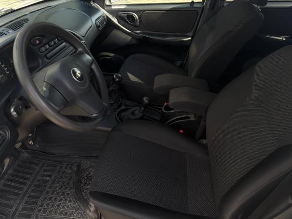 Chevrolet Niva I Рестайлинг с пробегом 2017 года, цена 828 000 рублей, 58000 км, внедорожник, Автокод Объявления