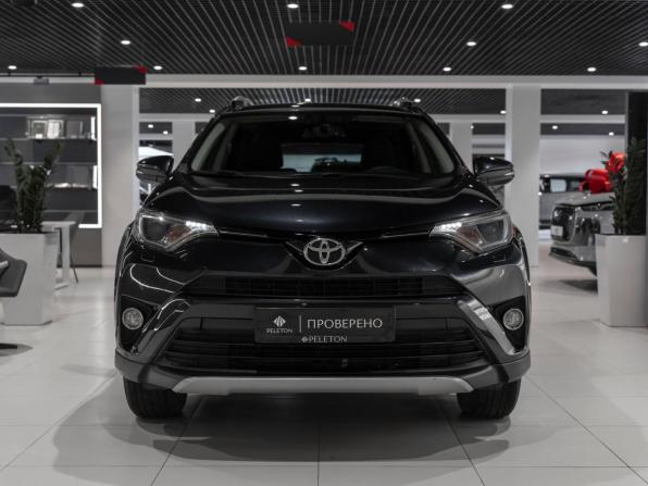 Toyota RAV4 IV (XA40) Рестайлинг с пробегом 2017 года, цена 2 275 000 рублей, 138656 км, внедорожник, Автокод Объявления