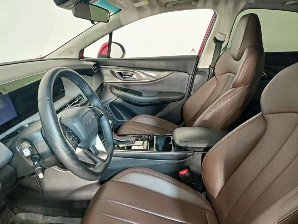 BAIC U5 Plus с пробегом 2023 года, цена 1 449 000 рублей, 12000 км, седан, Автокод Объявления