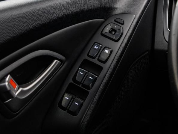 Hyundai ix35 I с пробегом 2010 года, цена 999 000 рублей, 221169 км, внедорожник, Автокод Объявления
