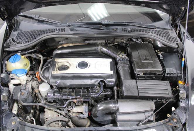 Skoda Octavia II (A5) Рестайлинг с пробегом 2012 года, цена 710 000 рублей, 206893 км, лифтбек, Автокод Объявления