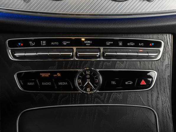 Mercedes-Benz E-Класс V (W213 S213 C238) с пробегом 2019 года, цена 3 299 000 рублей, 155759 км, седан, Автокод Объявления