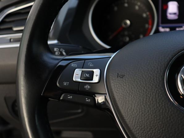 Volkswagen Tiguan II с пробегом 2019 года, цена 2 225 000 рублей, 146729 км, внедорожник, Автокод Объявления