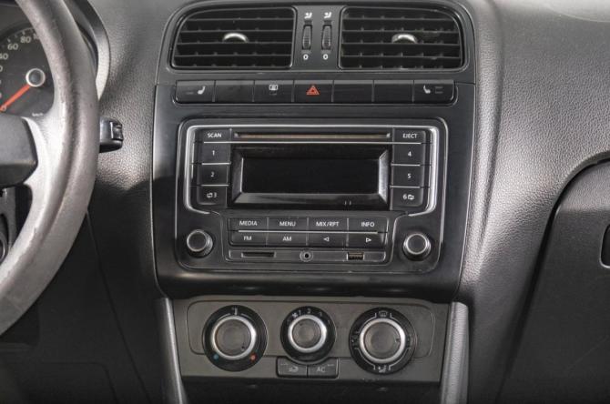 Volkswagen Polo V с пробегом 2013 года, цена 499 000 рублей, 259706 км, седан, Автокод Объявления