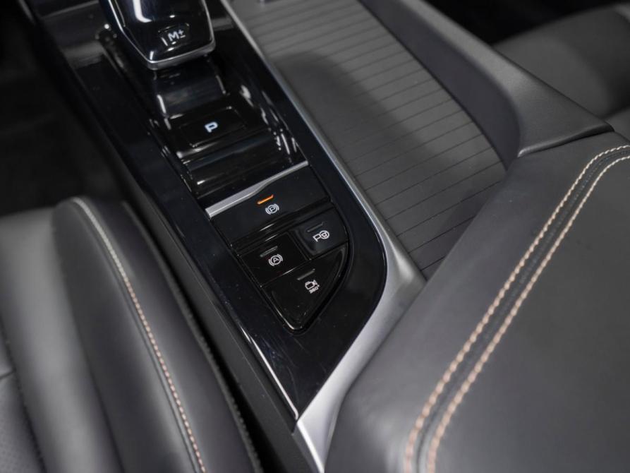 FAW Bestune B70 I Москва  - изображение 16