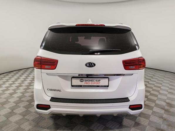 Kia Carnival III с пробегом 2018 года, цена 3 199 000 рублей, 101507 км, минивэн, Автокод Объявления