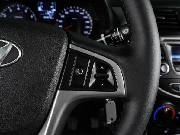 Hyundai Solaris I Рестайлинг с пробегом 2015 года, цена 1 125 000 рублей, 134316 км, седан, Автокод Объявления