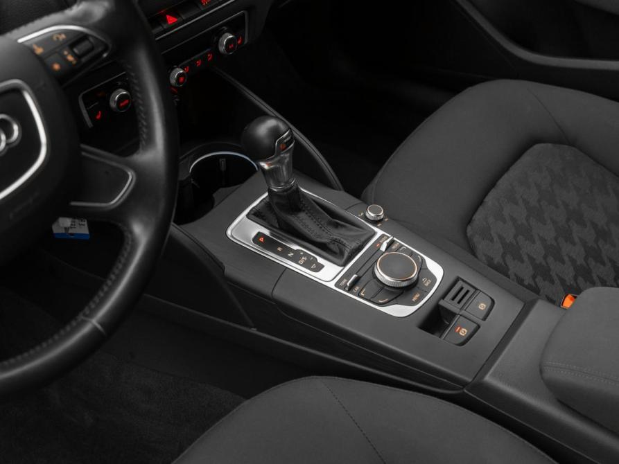 Audi A3 III (8V) Москва  - изображение 13