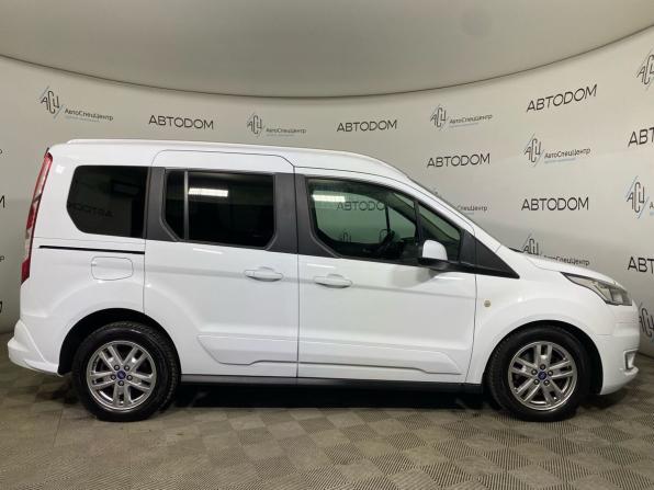 Ford Tourneo Connect II Рестайлинг с пробегом 2018 года, цена 1 549 900 рублей, 169643 км, минивэн, Автокод Объявления