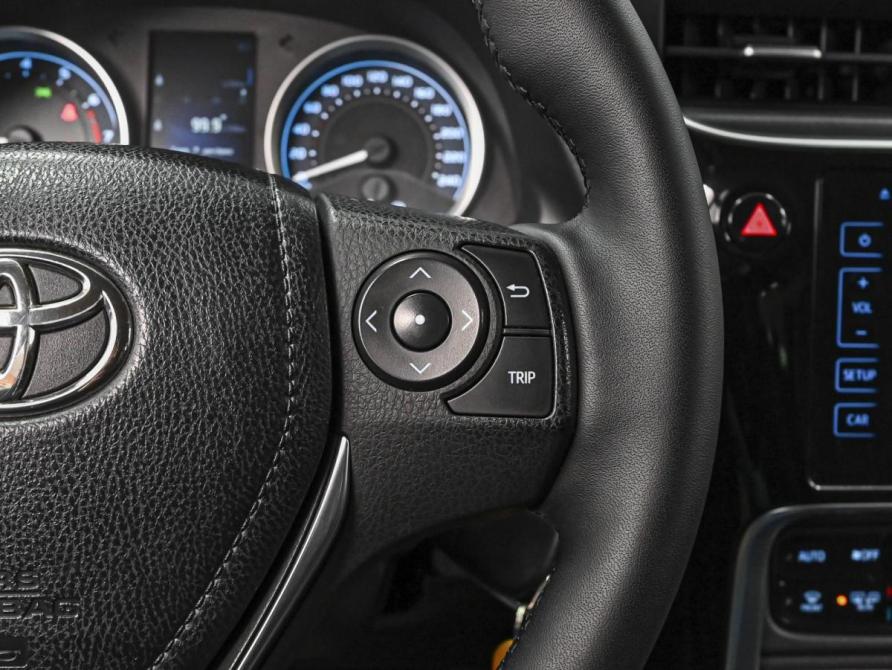Toyota Corolla XI (E160 E170 E180) Рестайлинг 1 Ставрополь  - изображение 19
