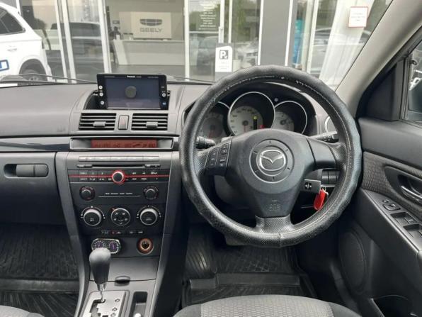 Mazda Axela I с пробегом 2009 года, цена 700 000 рублей, 176500 км, хэтчбек, Автокод Объявления