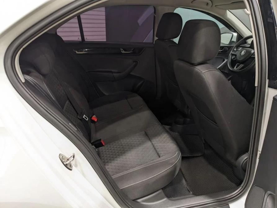 Skoda Rapid I Рестайлинг Пермь  - изображение 14