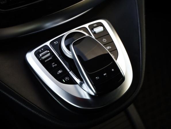 Mercedes-Benz V-Класс III (W447) Рестайлинг с пробегом 2019 года, цена 3 775 000 рублей, 198928 км, минивэн, Автокод Объявления