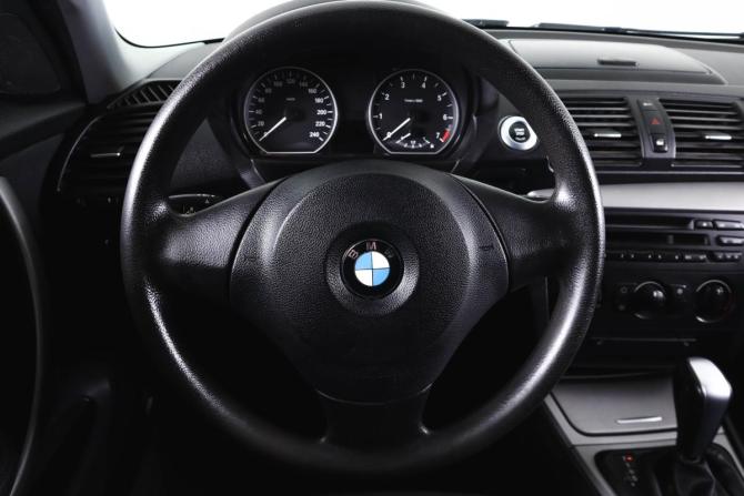 BMW 1 серии I (E81/E82/E87/E88) Рестайлинг с пробегом 2011 года, цена 899 000 рублей, 120000 км, хэтчбек, Автокод Объявления