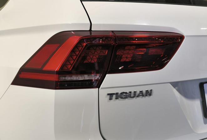 Volkswagen Tiguan II с пробегом 2018 года, цена 2 680 000 рублей, 86011 км, внедорожник, Автокод Объявления