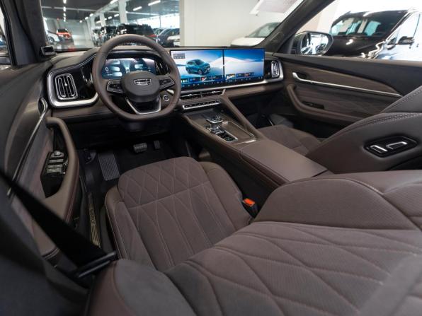 Geely Monjaro I Рестайлинг 2 с пробегом 2026 года, цена 4 300 000 рублей, 16 км, внедорожник, Автокод Объявления