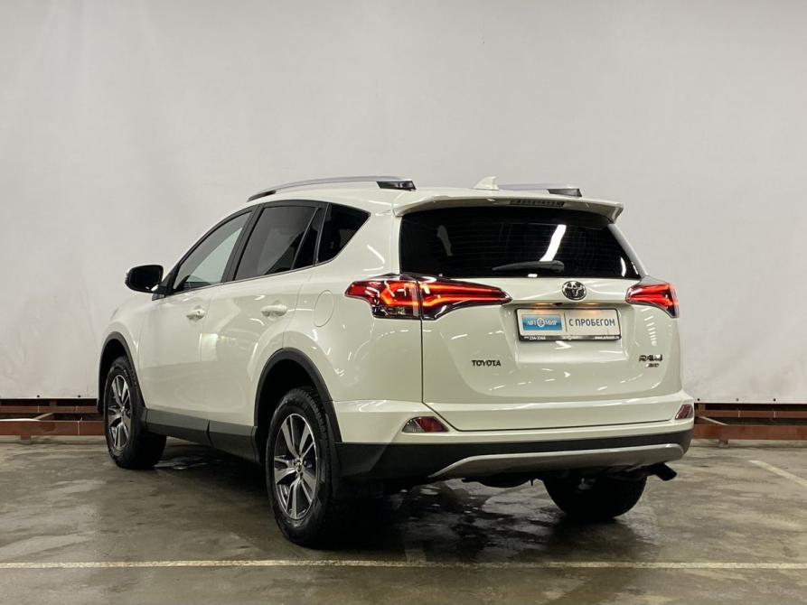 Toyota RAV4 IV (XA40) Рестайлинг Москва  - изображение 7