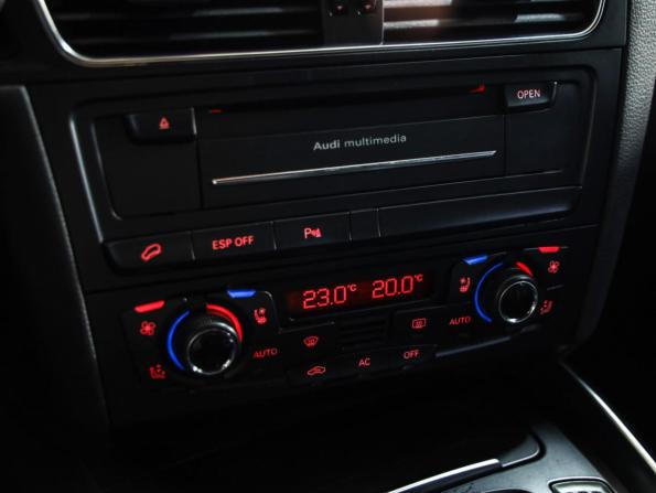 Audi Q5 I (8R) с пробегом 2009 года, цена 1 349 000 рублей, 290887 км, внедорожник, Автокод Объявления