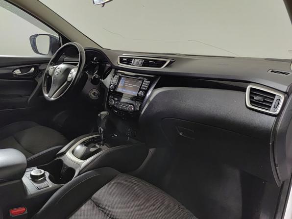 Nissan Qashqai II с пробегом 2016 года, цена 1 580 000 рублей, 175000 км, внедорожник, Автокод Объявления