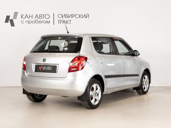 Skoda Fabia II Рестайлинг с пробегом 2010 года, цена 654 000 рублей, 210500 км, хэтчбек, Автокод Объявления