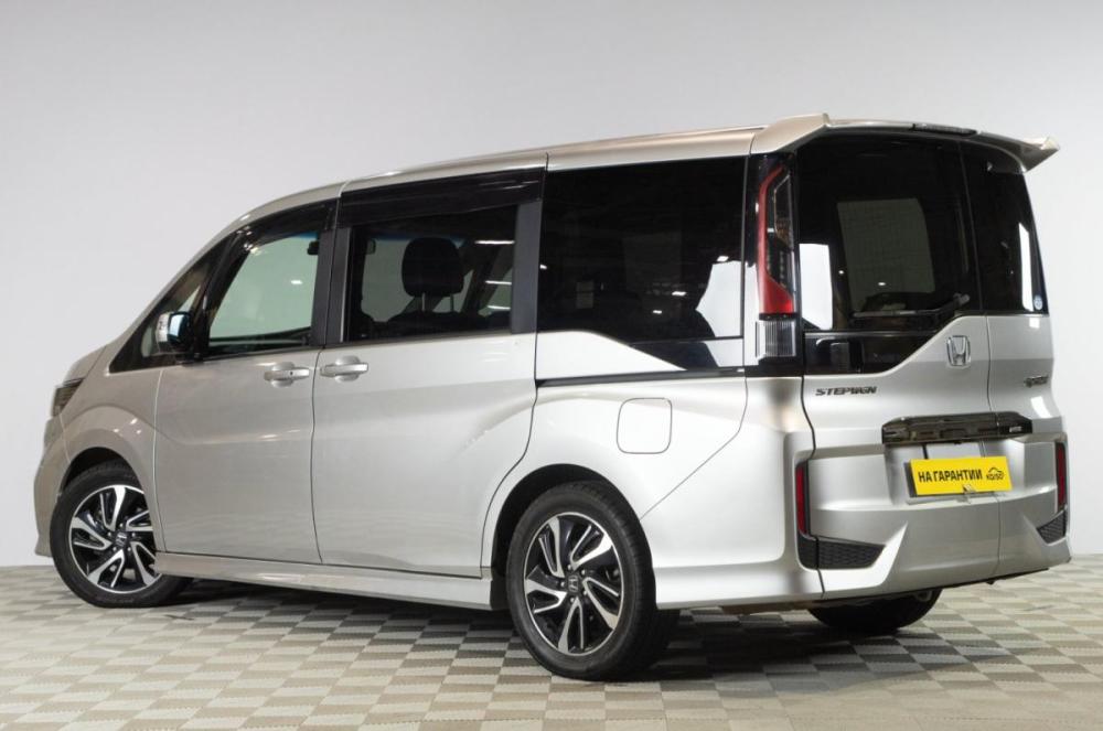 Honda Stepwgn V Рестайлинг Челябинск  - изображение 5