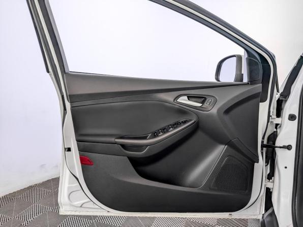 Ford Focus III Рестайлинг с пробегом 2018 года, цена 1 110 000 рублей, 135023 км, хэтчбек, Автокод Объявления