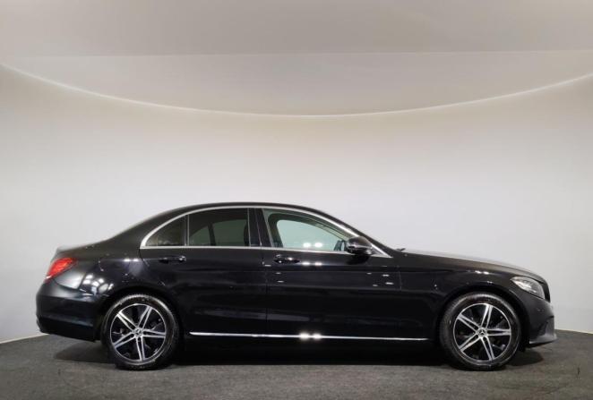 Mercedes-Benz C-Класс IV (W205) Рестайлинг с пробегом 2019 года, цена 2 500 000 рублей, 126904 км, седан, Автокод Объявления